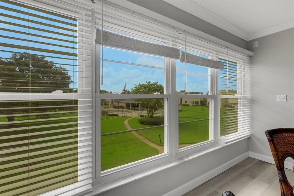209 FERNWOOD CIRCLE #209 Seminole, FL 33777