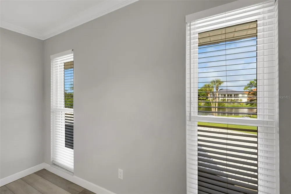 209 FERNWOOD CIRCLE #209 Seminole, FL 33777