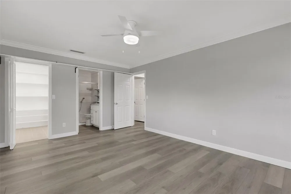 209 FERNWOOD CIRCLE #209 Seminole, FL 33777