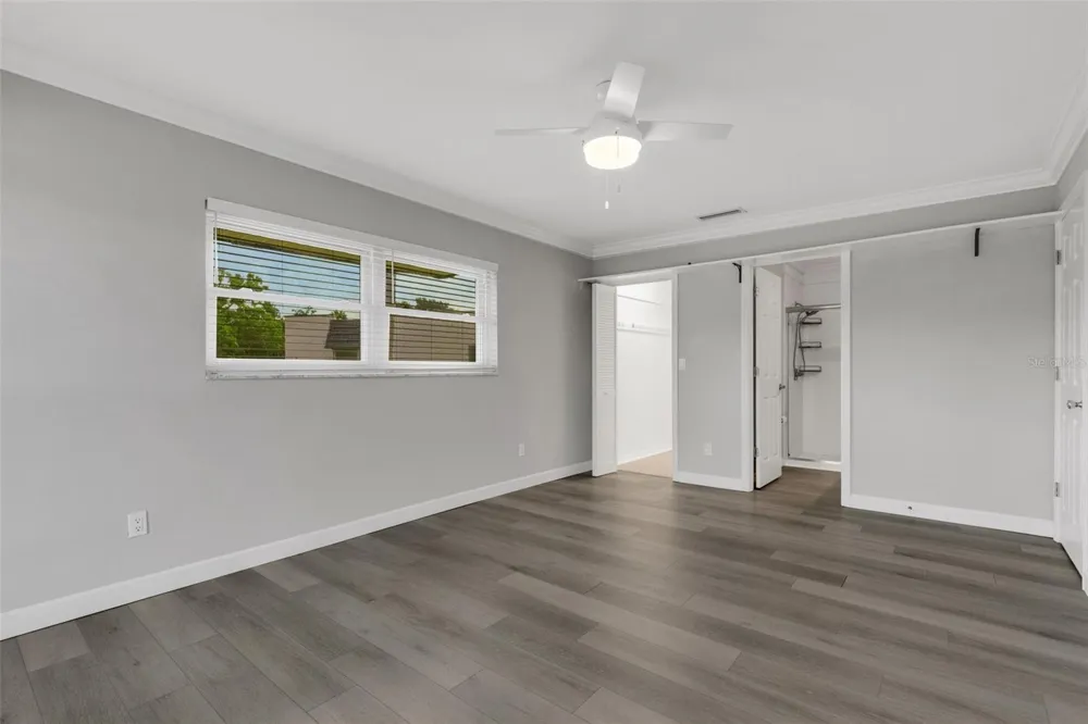 209 FERNWOOD CIRCLE #209 Seminole, FL 33777