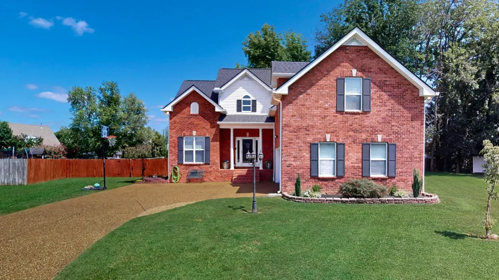 1611 Woodhaven Ct Lebanon, TN 37087