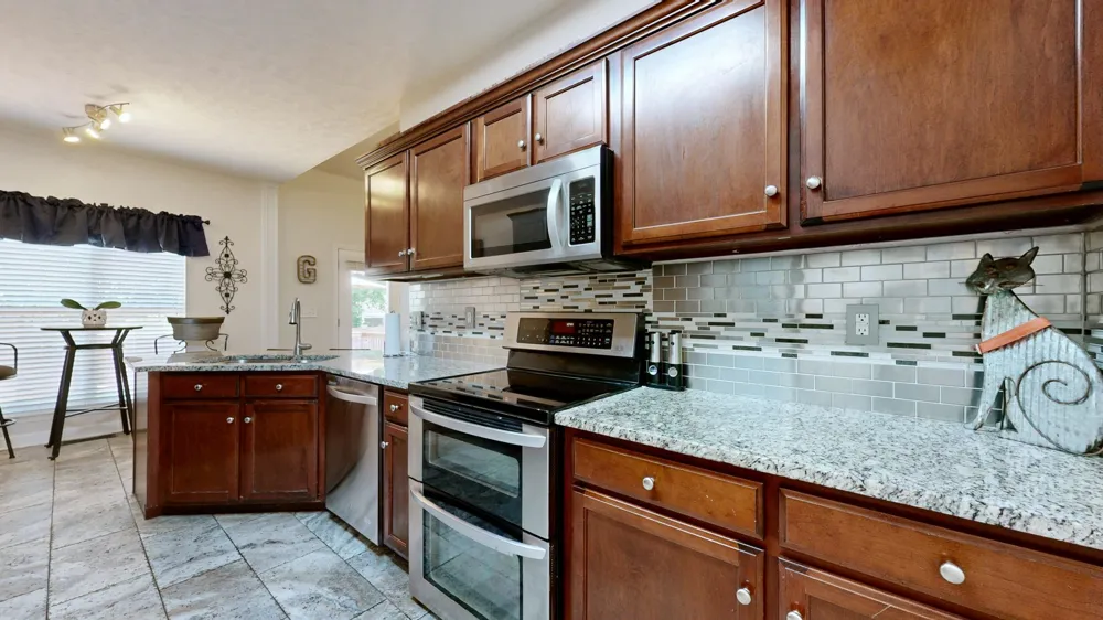 1611 Woodhaven Ct Lebanon, TN 37087