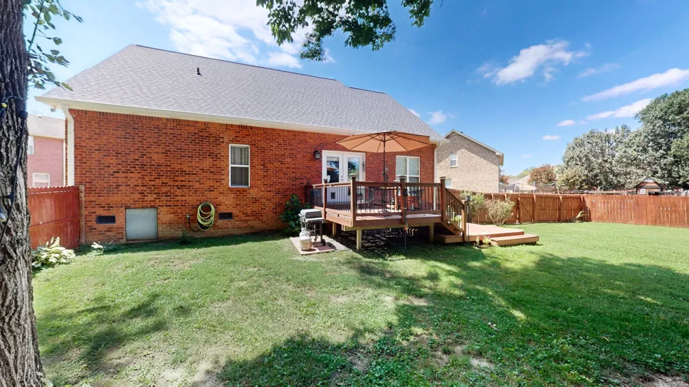 1611 Woodhaven Ct Lebanon, TN 37087