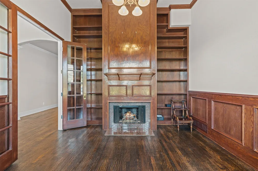 441 Country Ridge Lane Red Oak, TX 75154