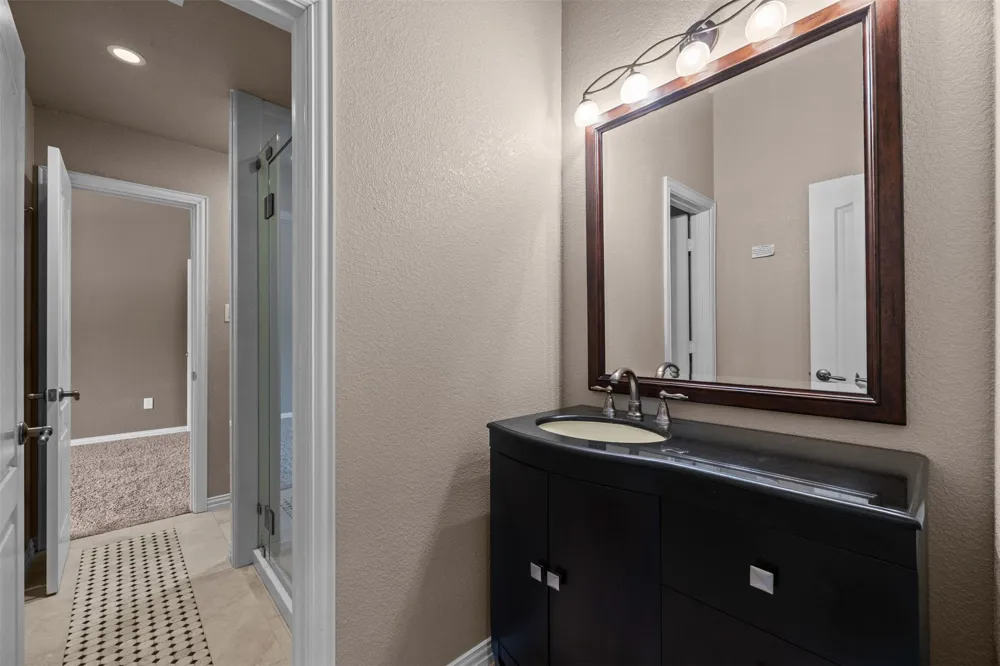 441 Country Ridge Lane Red Oak, TX 75154