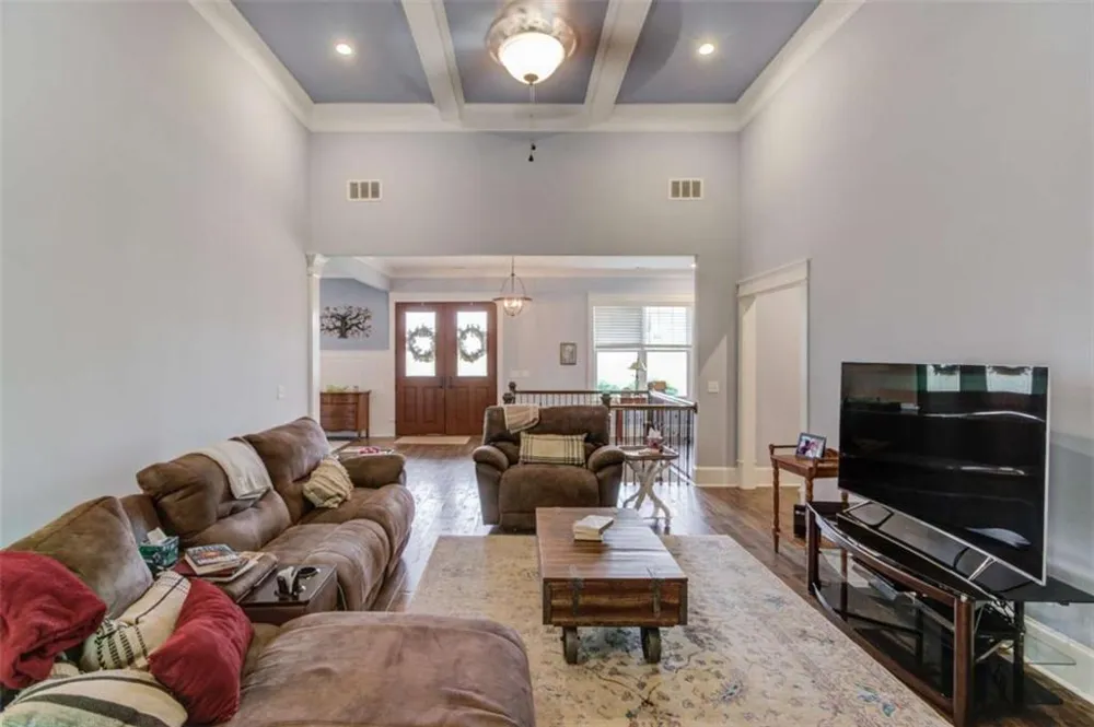624 Skyland Drive Hoschton, GA 30548