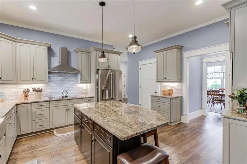 624 Skyland Drive Hoschton, GA 30548