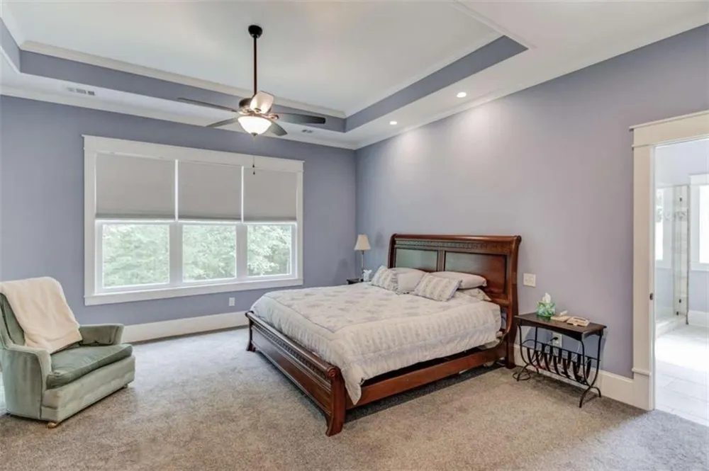 624 Skyland Drive Hoschton, GA 30548