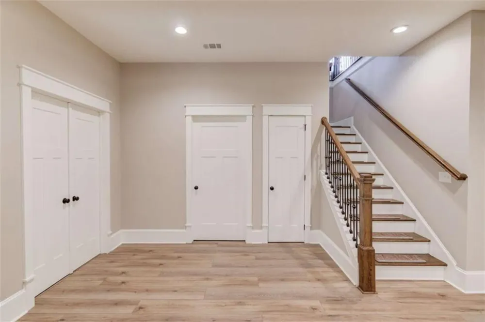 624 Skyland Drive Hoschton, GA 30548