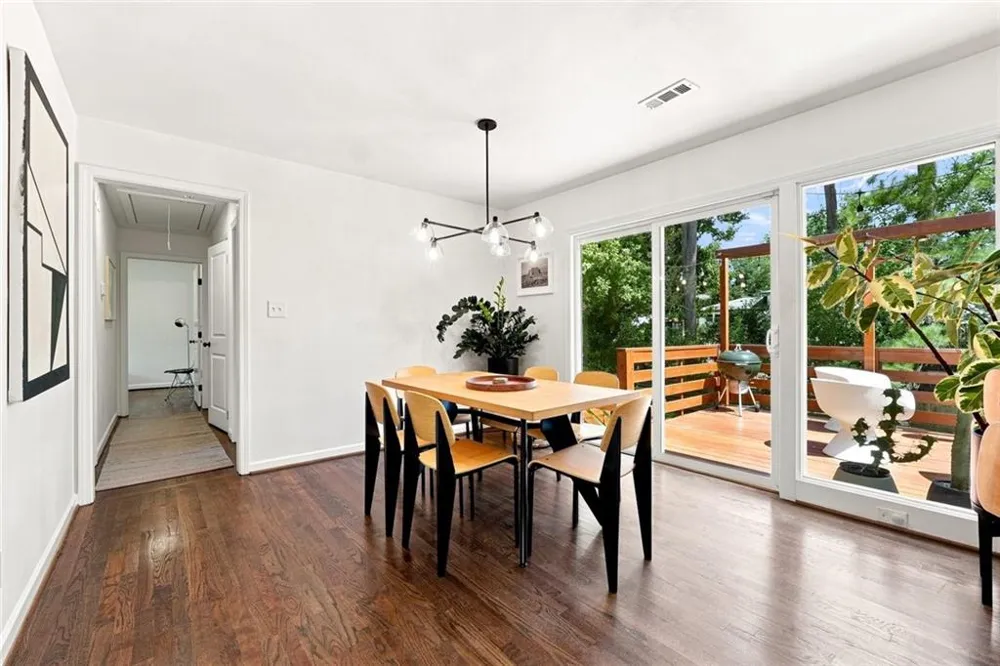 2934 Lynda Place Decatur, GA 30032