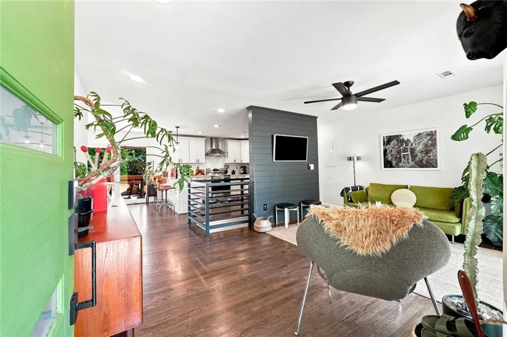 2934 Lynda Place Decatur, GA 30032