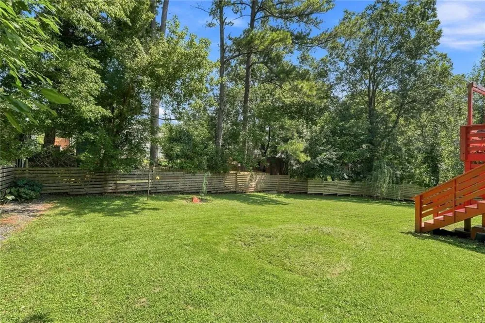 2934 Lynda Place Decatur, GA 30032