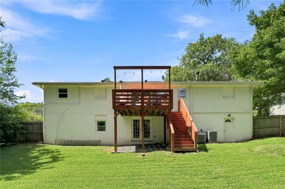 2934 Lynda Place Decatur, GA 30032