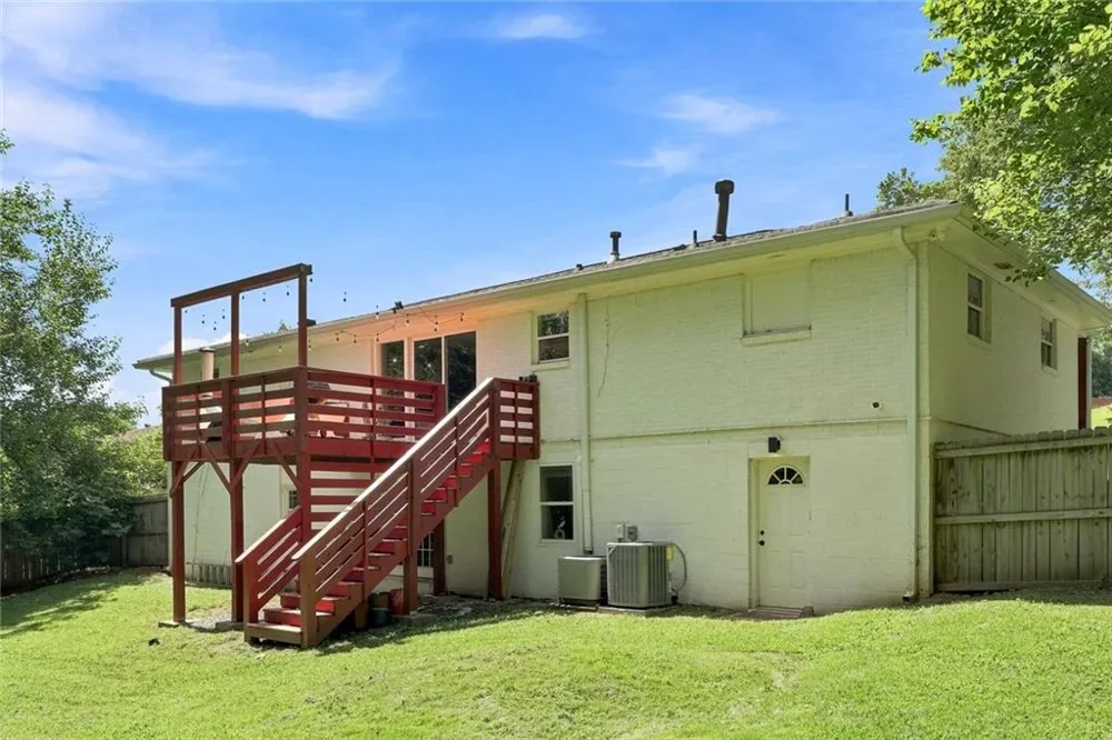 2934 Lynda Place Decatur, GA 30032