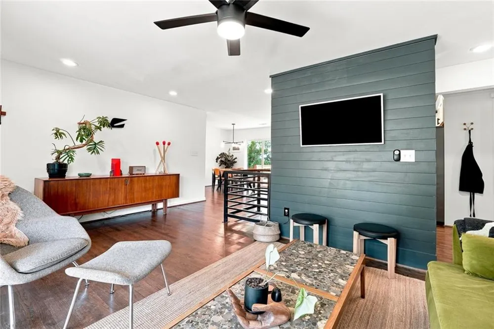 2934 Lynda Place Decatur, GA 30032