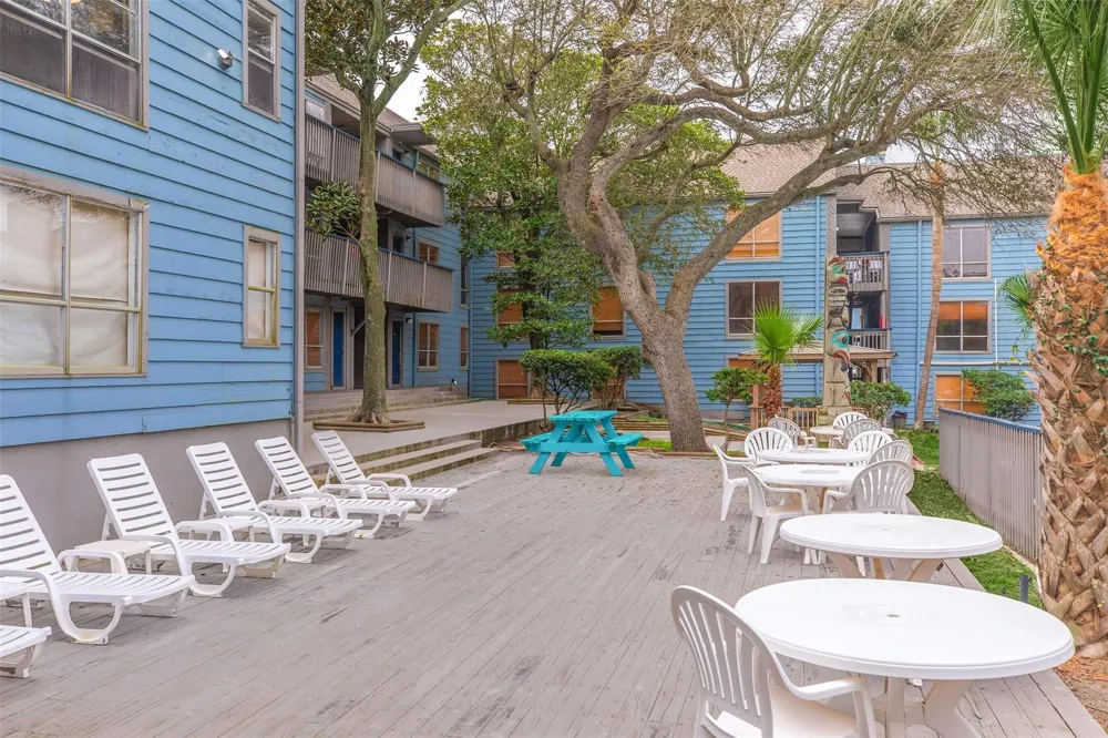 8100 Seawall Boulevard #B Galveston, TX 77551