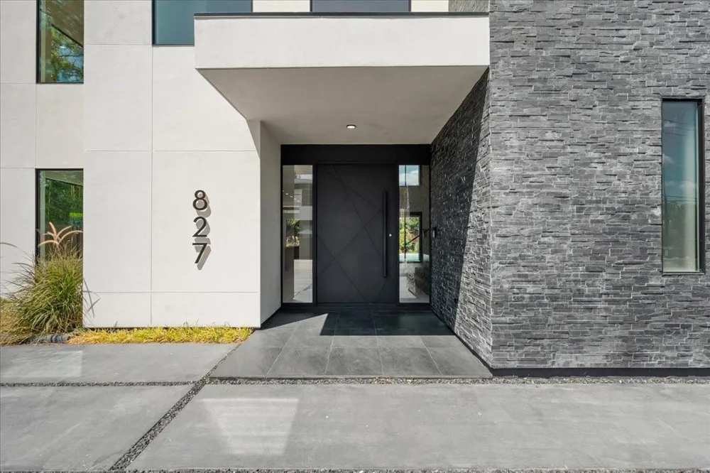 827 Bunker Hill Road Houston, TX 77024