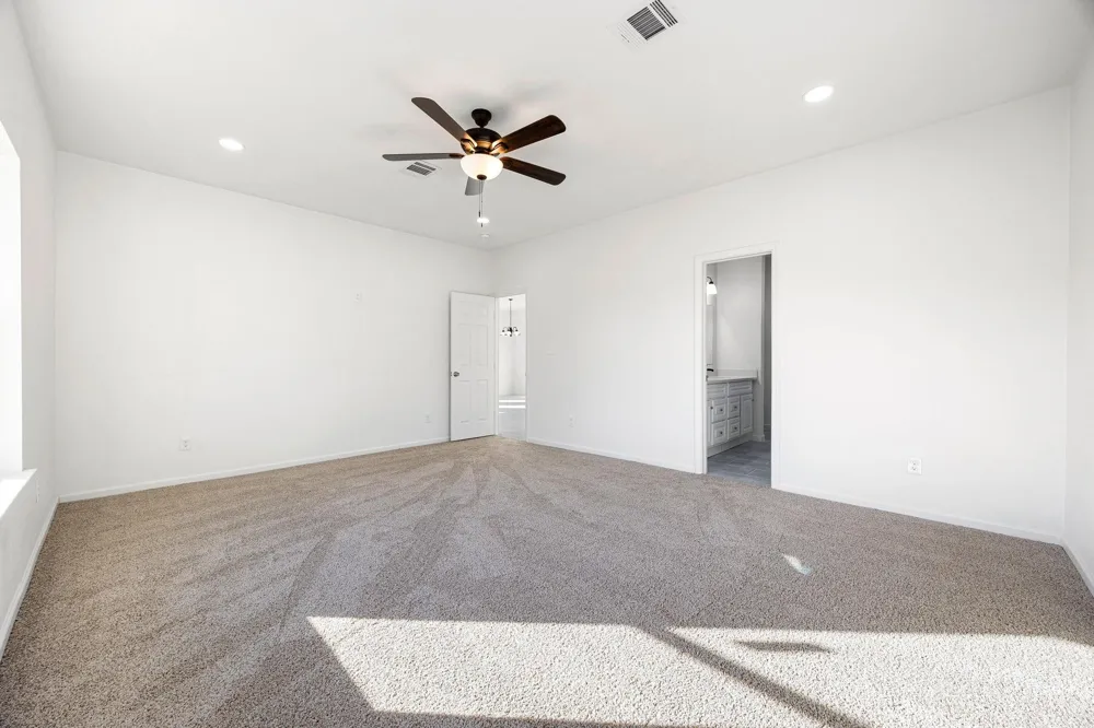 307 Road 5120 Cleveland, TX 77327