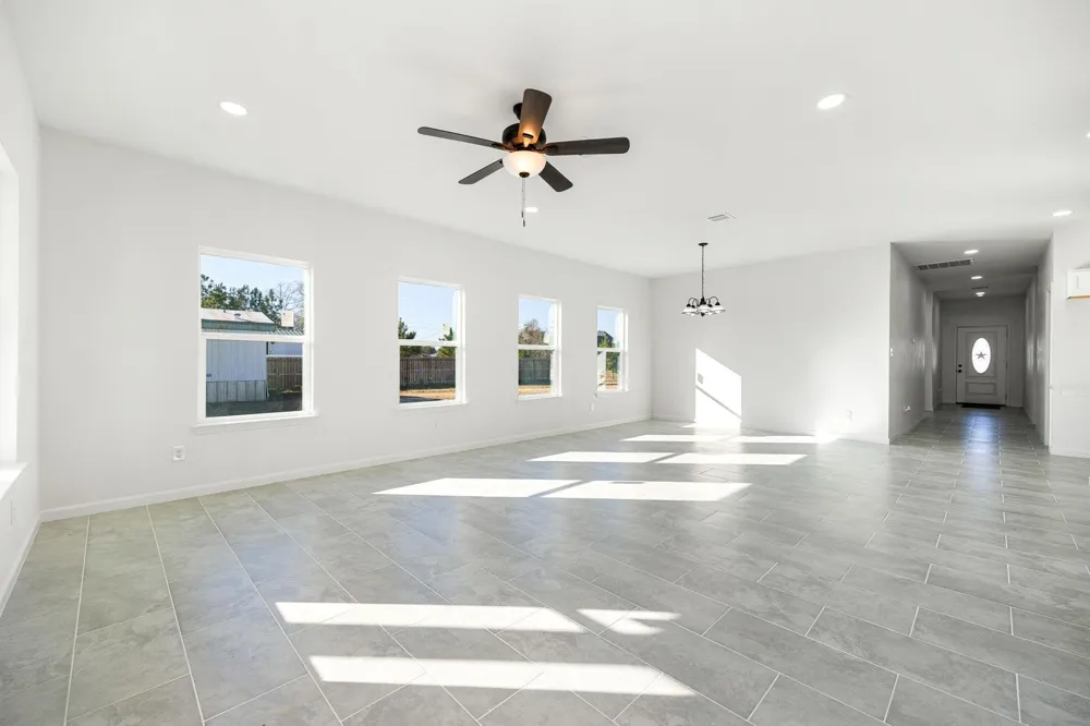 307 Road 5120 Cleveland, TX 77327