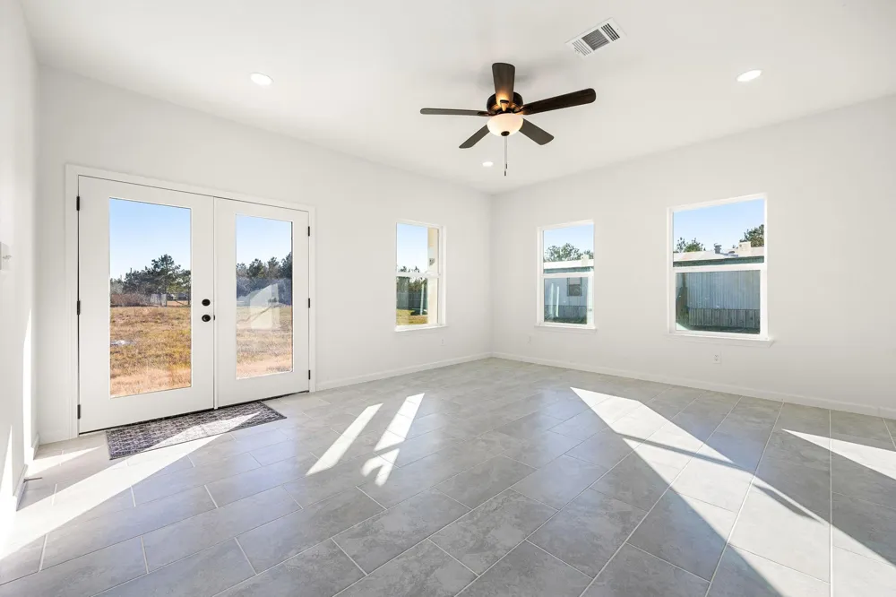 307 Road 5120 Cleveland, TX 77327