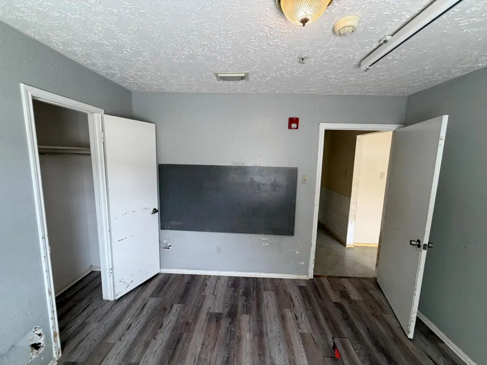 1808 Pinewood Park Drive Missouri City, TX 77489