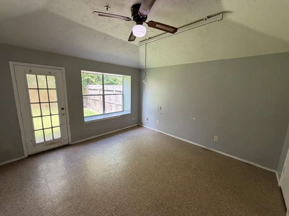 1808 Pinewood Park Drive Missouri City, TX 77489