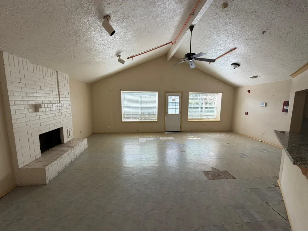 1808 Pinewood Park Drive Missouri City, TX 77489