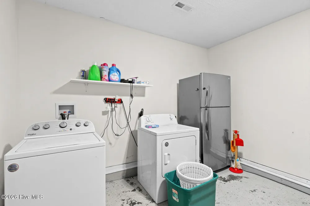 651 Queens Creek Road Hubert, NC 28539