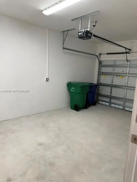 1571 NW 94th Way #1 Coral Springs, FL 33071