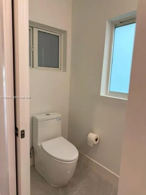 1571 NW 94th Way #1 Coral Springs, FL 33071