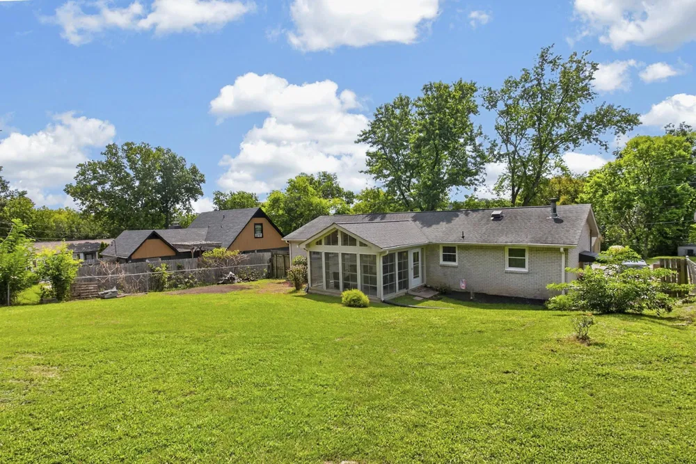 174 Brenda Ct Antioch, TN 37013