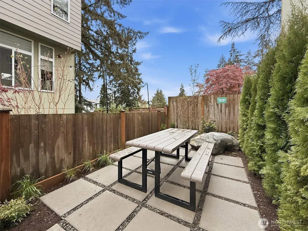 14610 Corliss Avenue #B Shoreline, WA 98133
