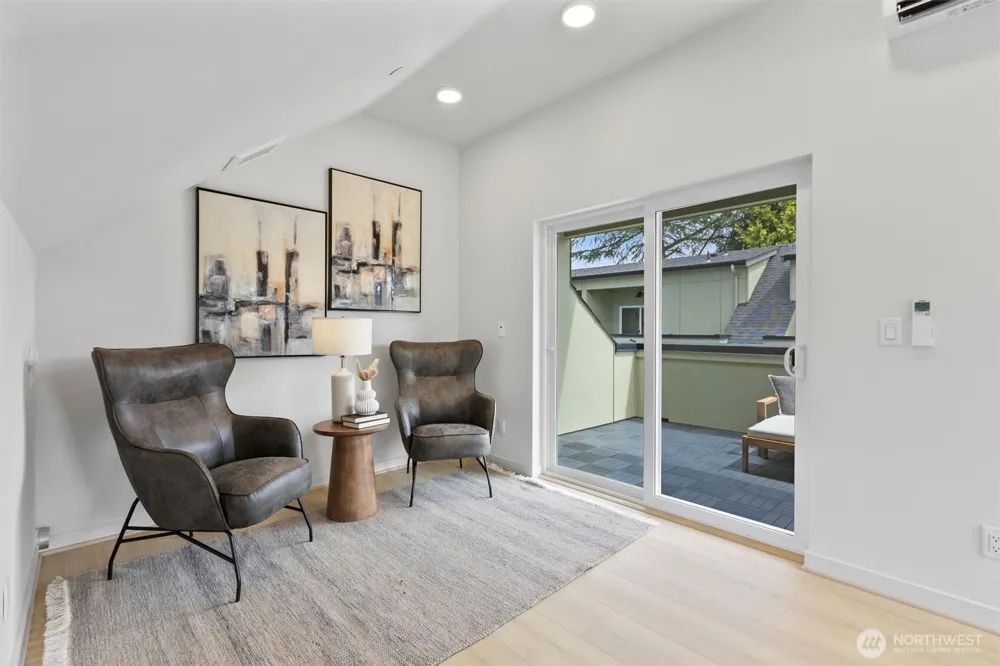 14608 Corliss Avenue #C Shoreline, WA 98133