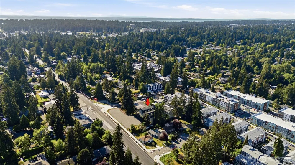 14608 Corliss Avenue #C Shoreline, WA 98133