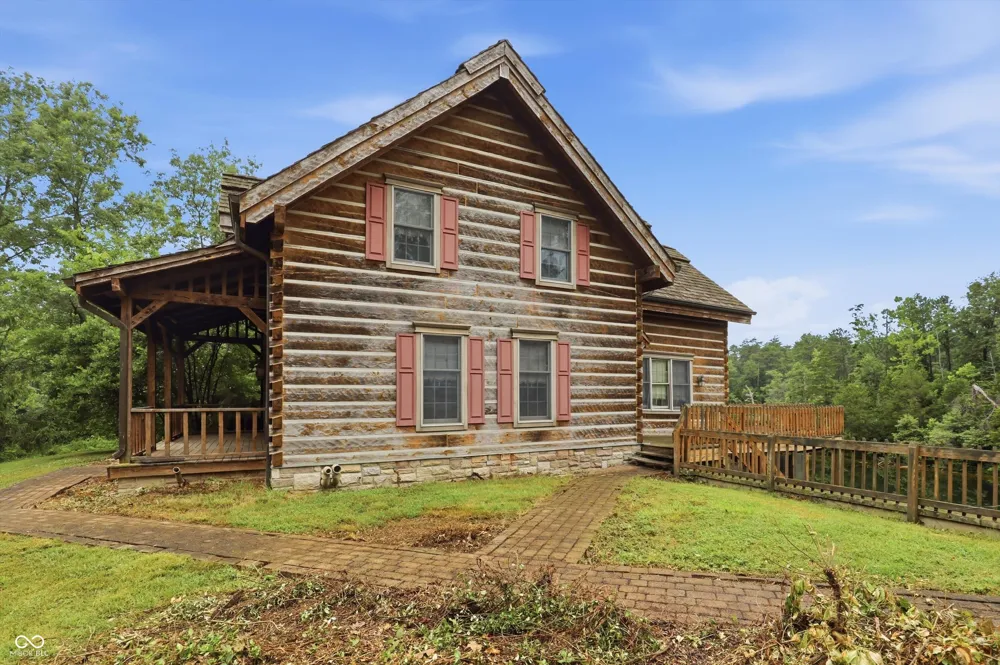 1577 E State Road 42 Center Point, IN 47840
