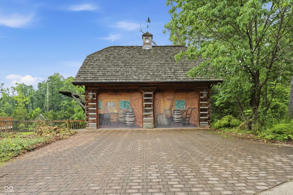 1577 E State Road 42 Center Point, IN 47840