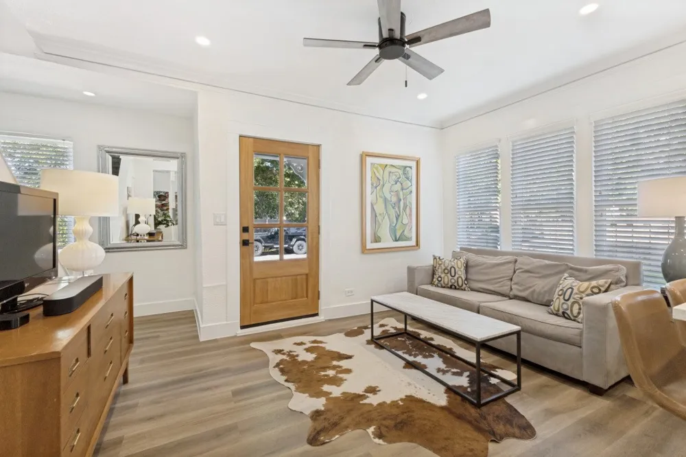 609 Fulton Street Dallas, TX 75214