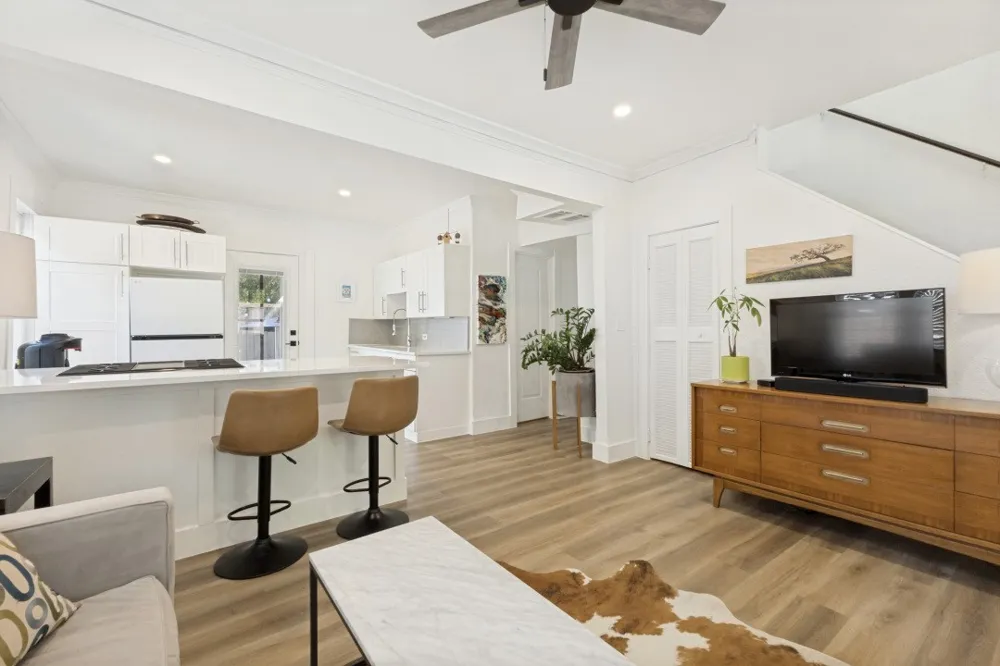 609 Fulton Street Dallas, TX 75214
