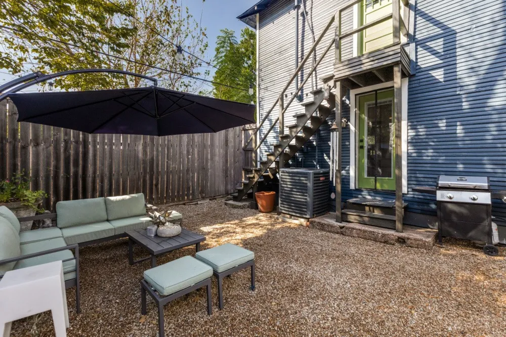 609 Fulton Street Dallas, TX 75214