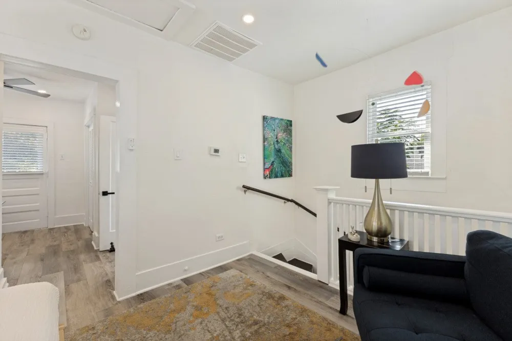 609 Fulton Street Dallas, TX 75214