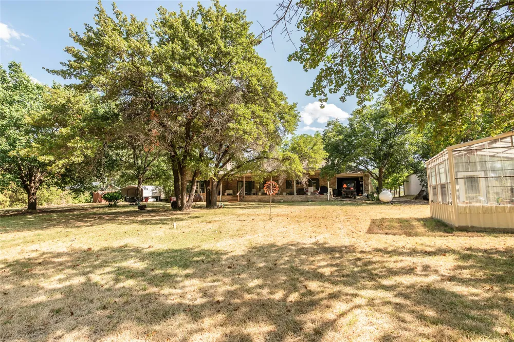 264 Oak Street Nocona, TX 76255