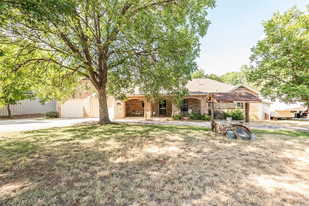 264 Oak Street Nocona, TX 76255