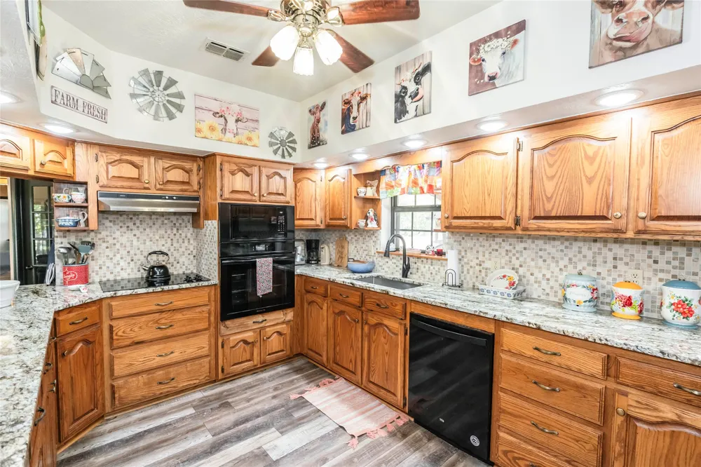 264 Oak Street Nocona, TX 76255