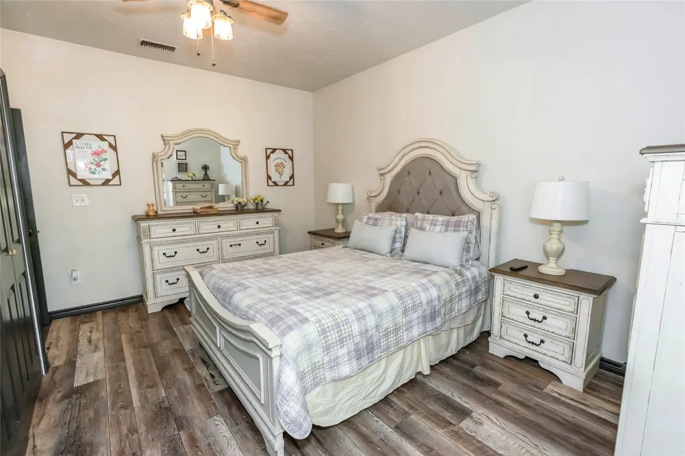 264 Oak Street Nocona, TX 76255