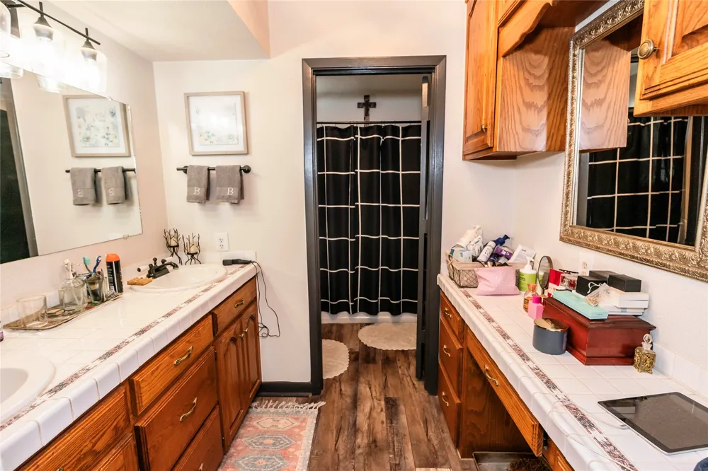 264 Oak Street Nocona, TX 76255