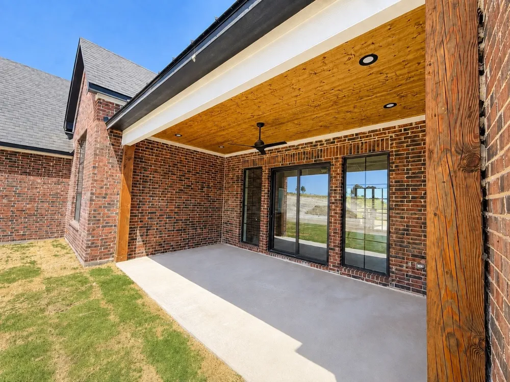 2069 Preserve Trail Weatherford, TX 76087