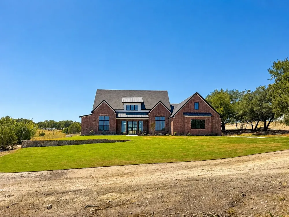 2069 Preserve Trail Weatherford, TX 76087