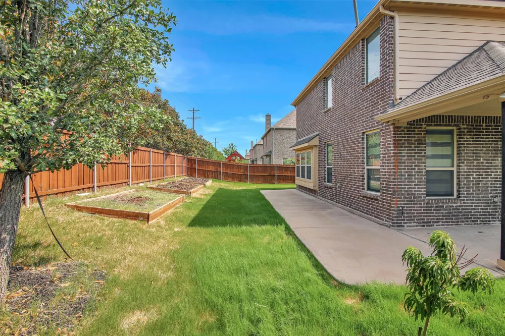 12353 Flowering Drive Frisco, TX 75035