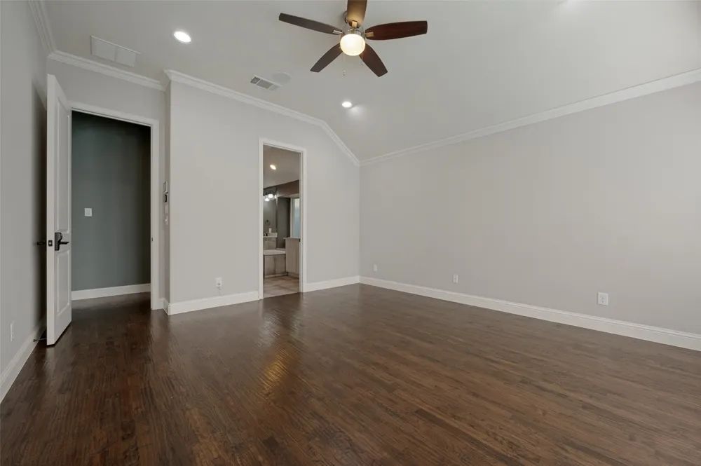 12908 Holbrook Drive Farmers Branch, TX 75234