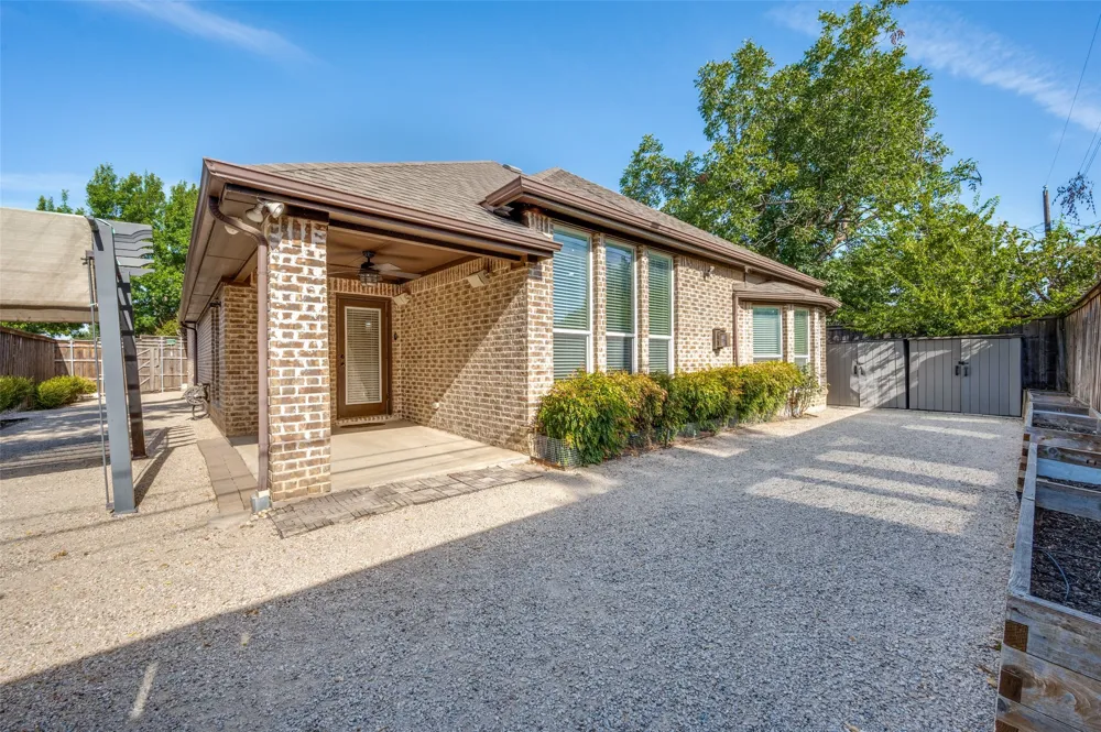 12908 Holbrook Drive Farmers Branch, TX 75234